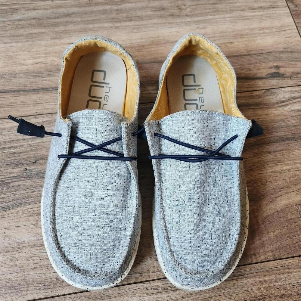 Hey Dude Wendy Chambray Women's Slip-On Loafers – Light Blue – Size 6